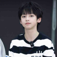 Dương Hàm Bác