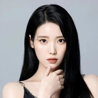Lee Ji-eun ( IU)