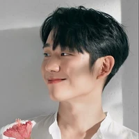 Eun Huyn