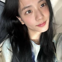 Kim Jisoo ( Y )