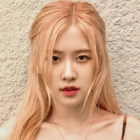 rose ( cô )