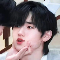 Tống Á Hiên