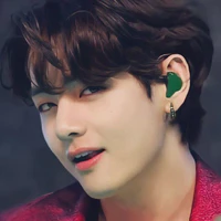 Kim Taehyung - V