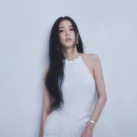Kim Jisoo [ Y ]