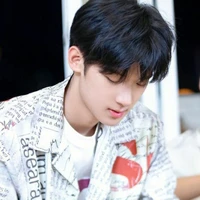 Trương Tuấn Hào ( Phù Thủy )