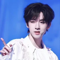Hạ Tuấn Lâm-Lỉn Lỉn