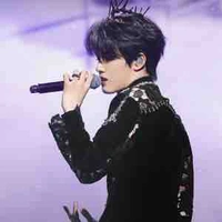 Trương Cực - hắn