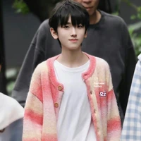 Tả Kỳ Hàm_cậu