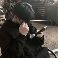 Trần Văn Hoàng(ny của Ly)