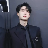 Vương Nhất Bác