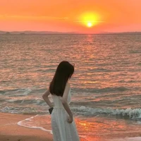 Nguyễn Hà Uyên - mẹ anh