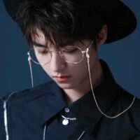 Vương Tuấn Khải