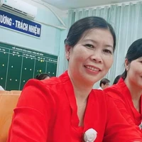 Tuyết-Bà(mẹ Cô)