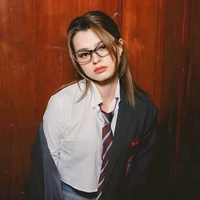 Becky Armstrong (Nàng)