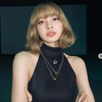 Lalisa Manoban(cô)