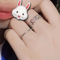 Con này bị điên😏
