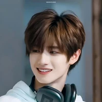 Chu Chí Hâm/bạn hắn/