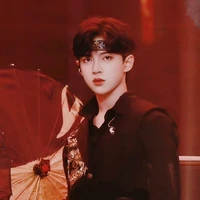 Trần Thiên Nhuận/hắn/