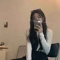 Vương Kiều Chi_chị gái na9, bffnu9