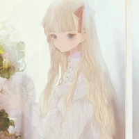 Tư Ngưng Nguyệt.