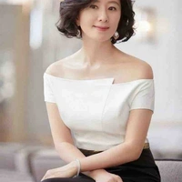 Bà Lâm (mẹ na9)