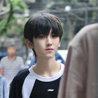 Tả Kì Hàm