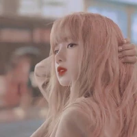 Lalisa Manobal