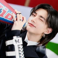 Hwang Hyunjin