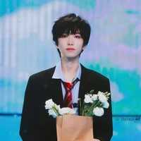 Diêu Dục Thần - Anh