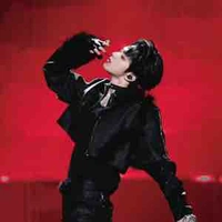 Lưu Diệu Văn-anh