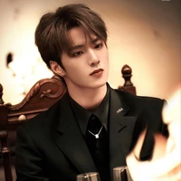 Lưu Diệu Văn (anh)