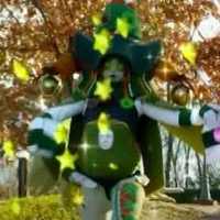 Lạc Mật Trinh(Luckyuro)