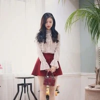 Mẹ Của K. Ái và K. Ánh