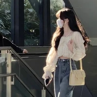 P.Th.M.Nhi [Nhi Ni Nì]