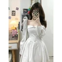 Kim Nhi nhân viên của công ty AĐT