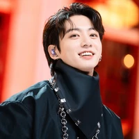 Jungkook [ cậu ]