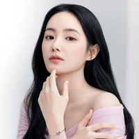 hong suzu