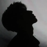 nhân vật bí ẩn