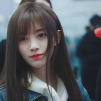 bảo ly(mẹ Jennie)