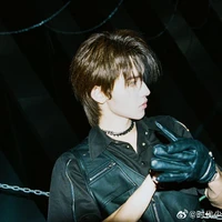 Tống Á Hiên