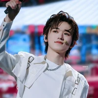 Tống Á Hiên
