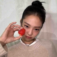 Kim Jennie