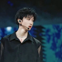 HOANG SÓC *hắn*