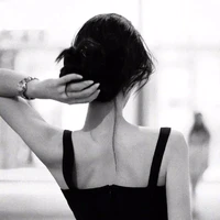 Tuệ Lâm Anh_Omega