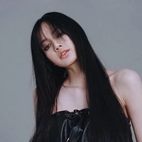 Lalisa [ Cô ]