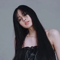 Lalisa [ Cô ]