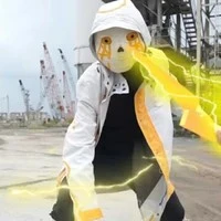 707