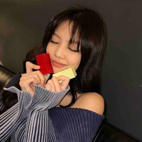 Kim Jennie ( em )