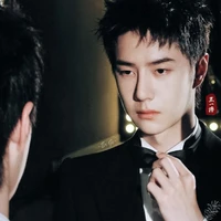 Vương Nhất Bác [ 23 Tuổi_E ]
