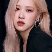 Park Chaeyoung (cô)